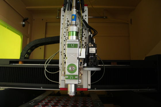 High Precision Fiber Laser Cutting Machine System 1500w Fiber Laser Cutter 600×600mm