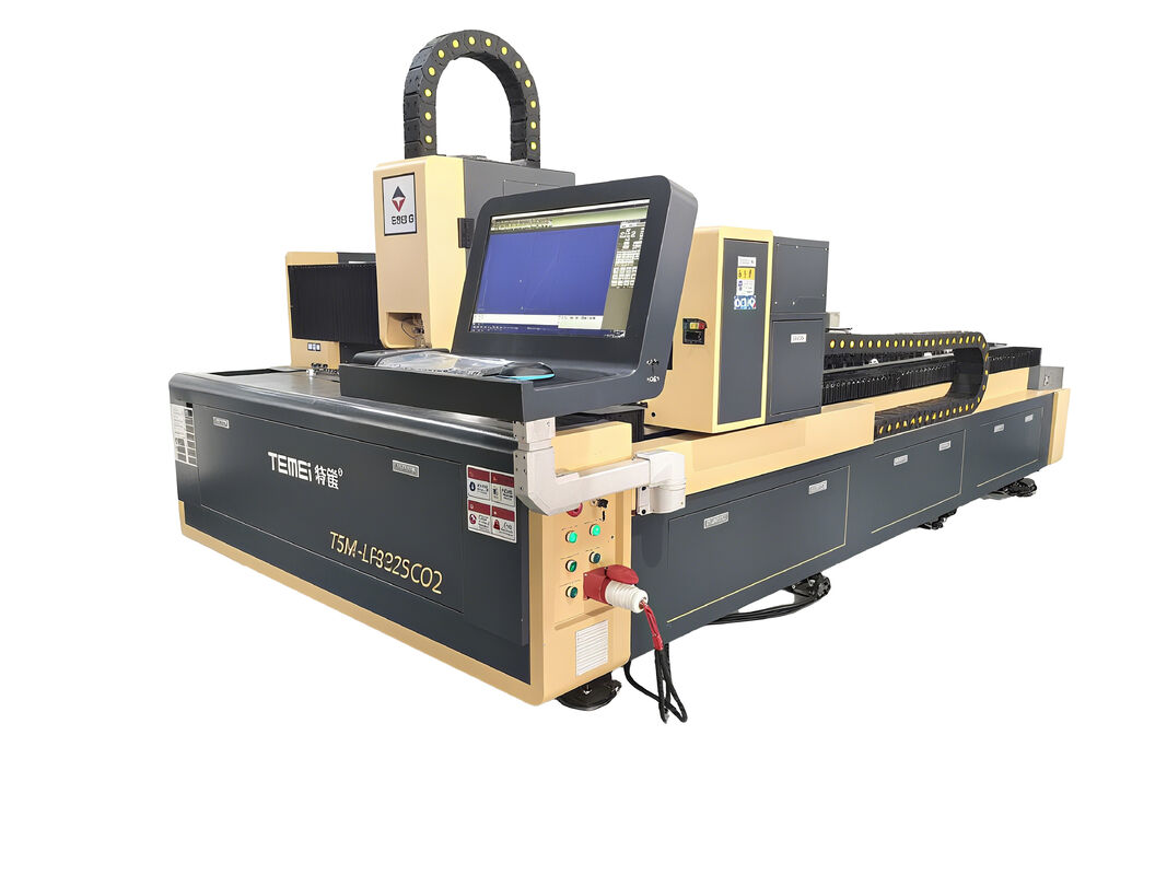 1500W CO2 Laser Cutting Machine with Mixed Cooling and Precision Rack Guide Rail for Metal and Wood