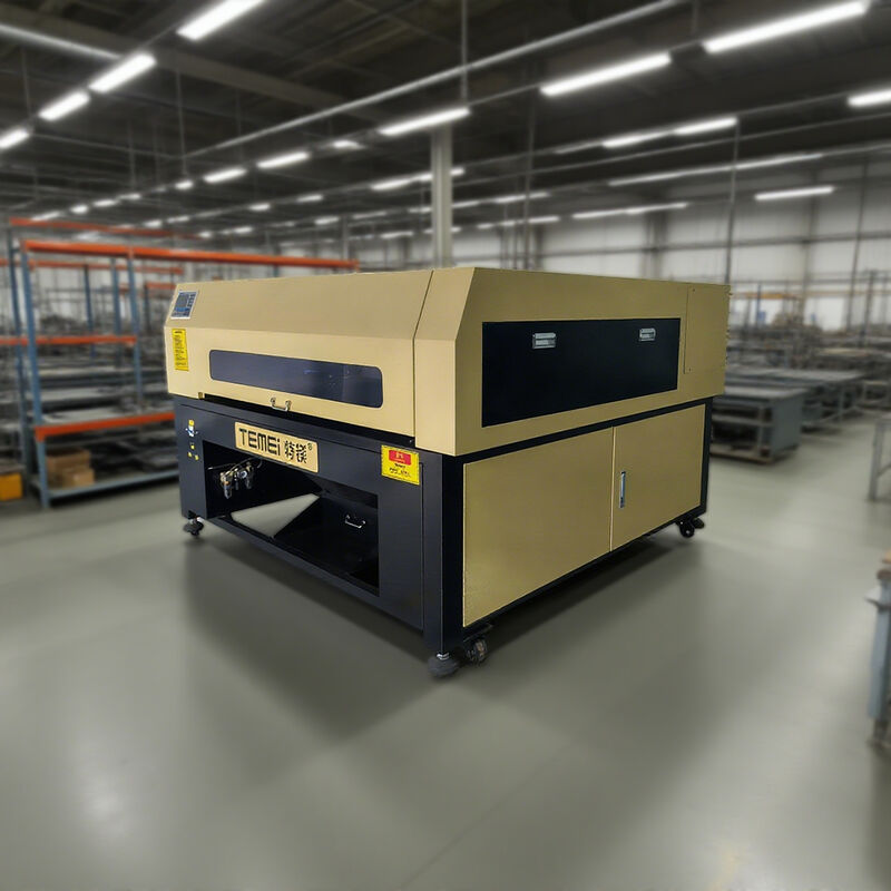 130W 450W CO2 Laser Cutting Machine CCD Edge Patrol Water Cooling Non Metallic Material Processing