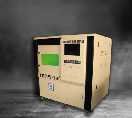 Ultra Fast Fiber Laser Cutting Equipment 1500W Small Fiber Laser Cutter Energy Saving